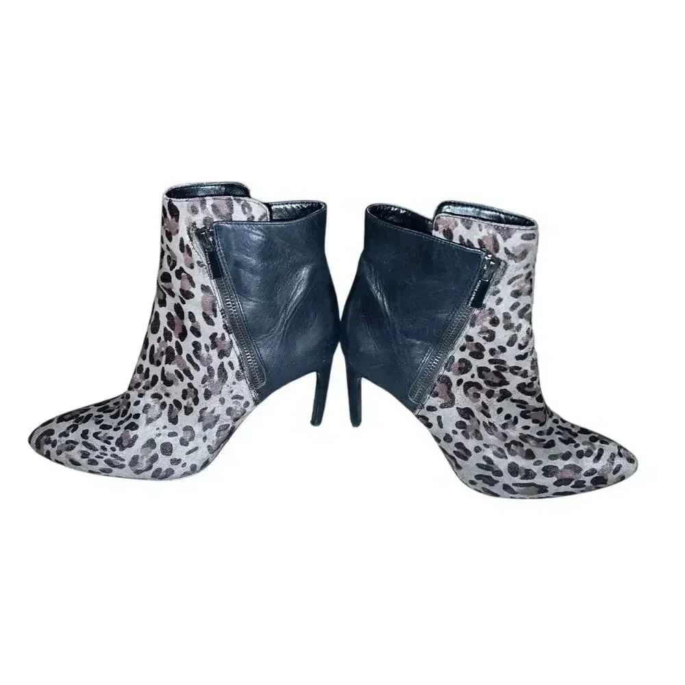 Vince Camuto Cone Heel Calf Hair Animal Print Leather Ankle  Sz 9.5 Mob Wife